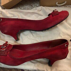 THE ORIGINAL CAR SHOE Women's red suede Loafer Flats kitten heels sz 8 M / 38